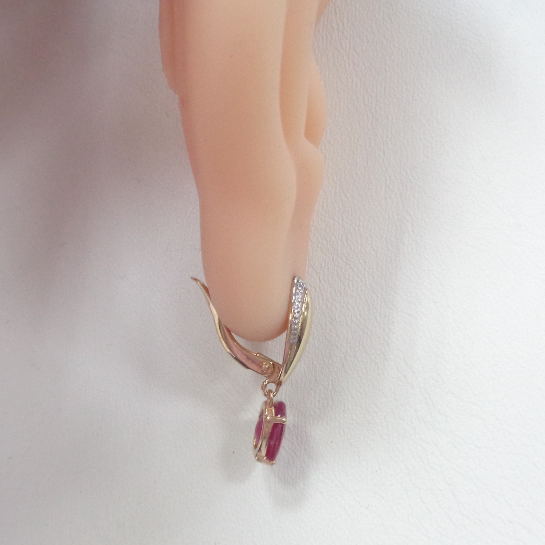 Серебряные серьги с рубинами